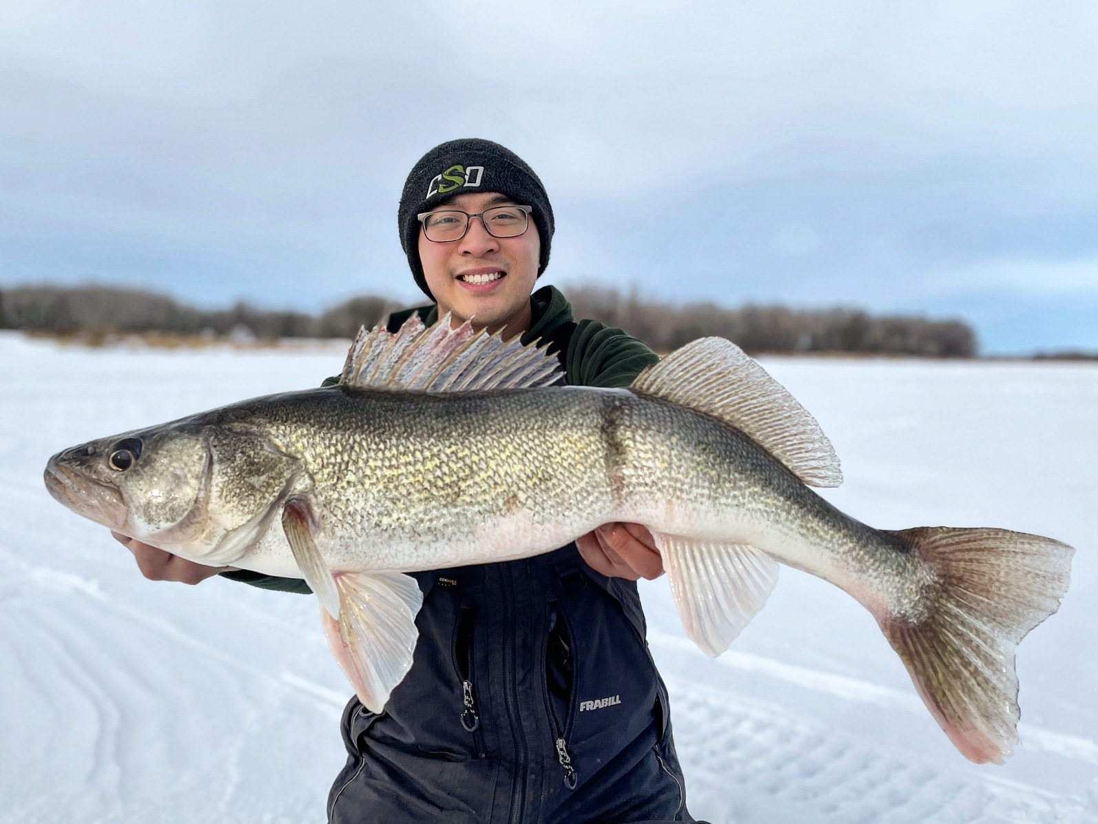 The Red River of the North: The Ice Fishing Guide – Fishing Prairie and  Shield